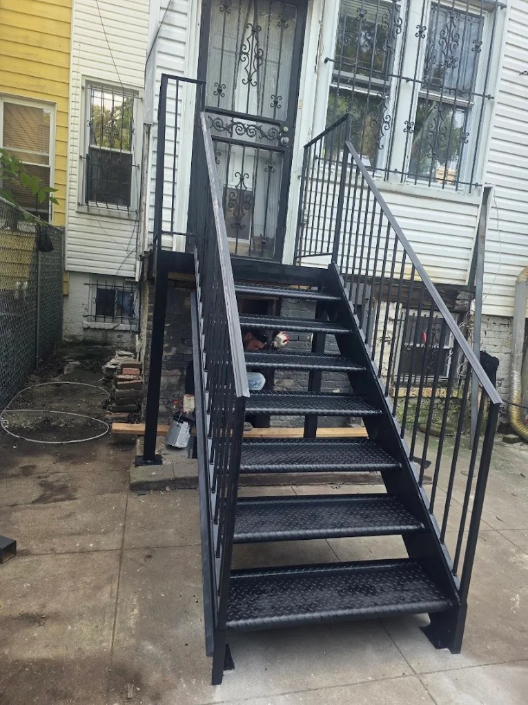 Local steel fabricator in Brooklyn, NY — Steel Masters NYC custom metalwork for commercial and residential properties